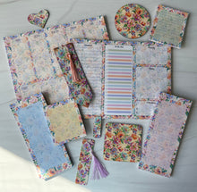 Load image into Gallery viewer, Flower Garden Daily and Weekly Planner Notepads