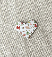Load image into Gallery viewer, Corner Heart Page Holder