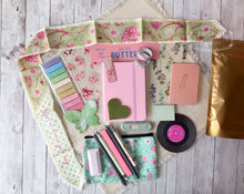 Load image into Gallery viewer, Mystery Accessory Bags