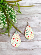 Load image into Gallery viewer, Floral teardrop earrings